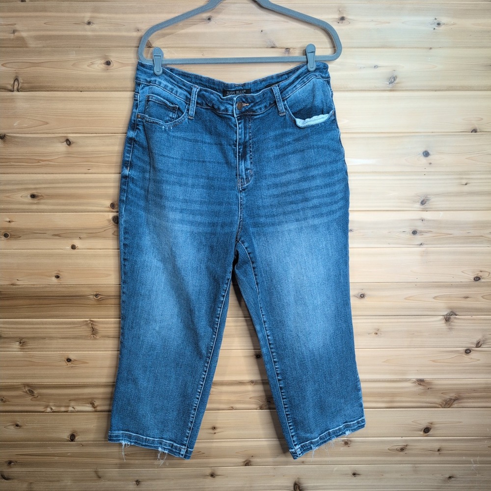 Judy Blue Los Angeles Wide Leg Crop Jeans Medium Wash Raw Hem 20W JB88592